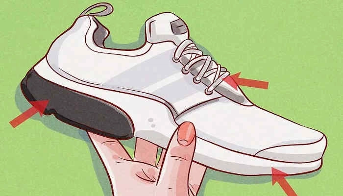 بررسی کفش قبل از خرید